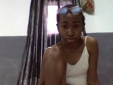 Kalinah457  live sex cam