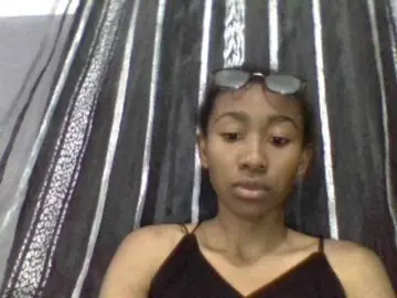 Kalinah457  live sex cam