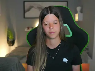KarynaLuss  live sex cam