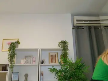 LadyLeea  live sex cam