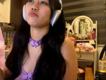 LesliDine  live sex cam