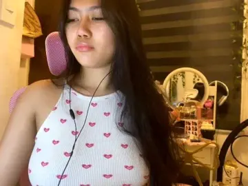 LesliDine  live sex cam
