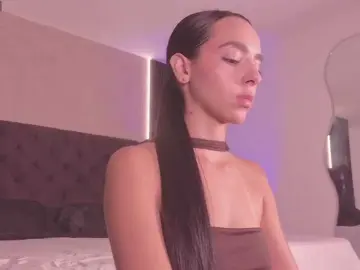 ValentinaMilan  live sex cam