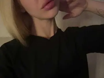 Baby-Mariposa  live sex cam