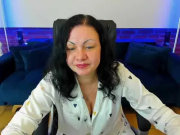 IrissMoon  live sex cam