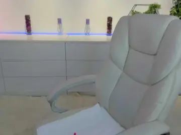 IrissMoon  live sex cam