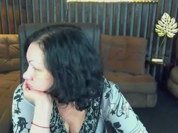 IrissMoon  live sex cam