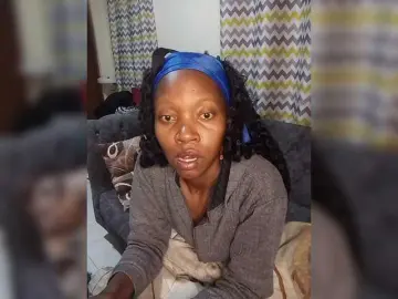 Juicybaby  live sex cam