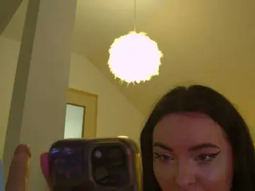 KeiraDark  live sex cam