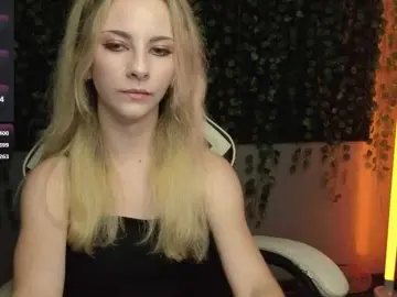Korol-Eva  live sex cam