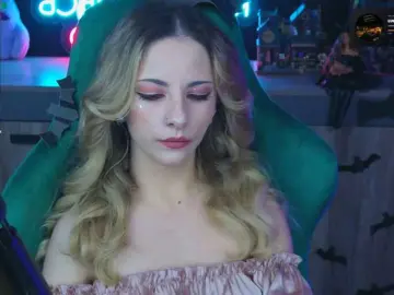 Korol-Eva  live sex cam
