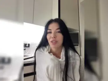 MissDesire  live sex cam