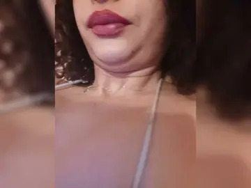 Moniik  live sex cam