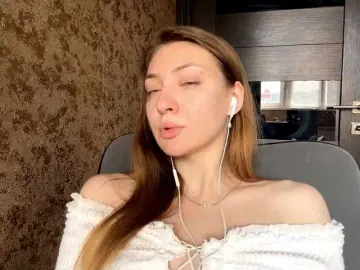 MyrticeDollen  live sex cam