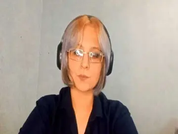 SheaWerth  live sex cam