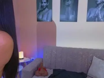 ToriCross  live sex cam