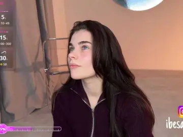 Adriana-allen  live sex cam