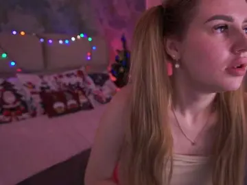 DivineJass  live sex cam