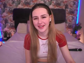 DivineJass  live sex cam