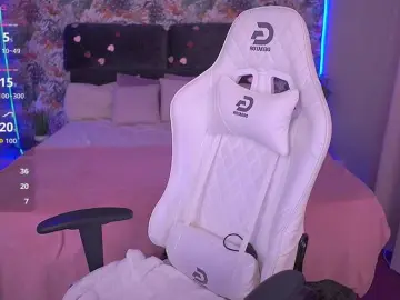 DivineJass  live sex cam