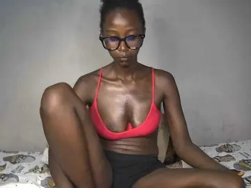 Pettite-Diofa  live sex cam