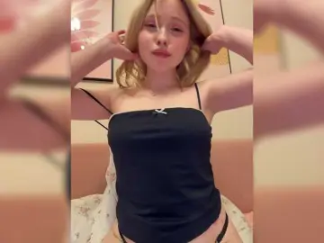 L1ttle-puppy  live sex cam