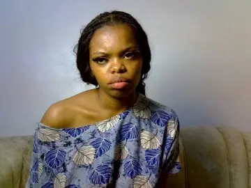 BustyDebbie  live sex cam