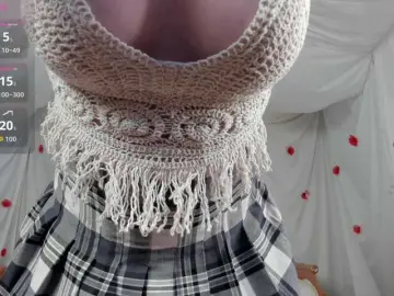 Crazykitta  live sex cam