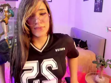 Diana-the-giant  live sex cam