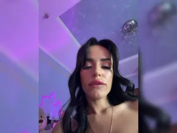 Hotgirlanasta  live sex cam
