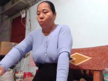 SexyQueen86  live sex cam