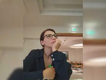 SophieMary  live sex cam