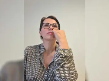 SophieMary  live sex cam