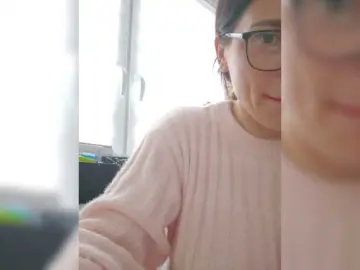 SophieMary  live sex cam