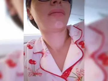 SophieMary  live sex cam