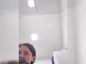 SophieMary  live sex cam