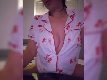 SophieMary  live sex cam
