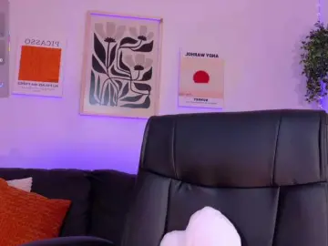 ViolettCastel  live sex cam