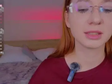 WICKEDEMBER  live sex cam