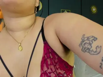 Lia-sexx19  live sex cam