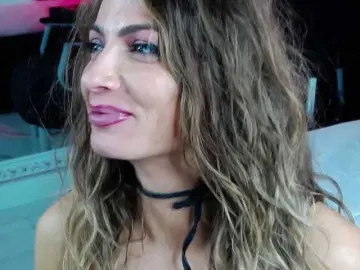 Anne-Goddess  live sex cam