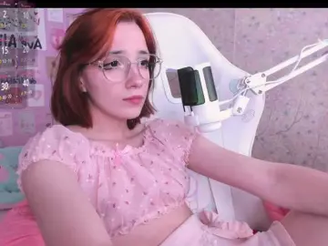 Dark-Willlow  live sex cam