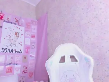 Dark-Willlow  live sex cam