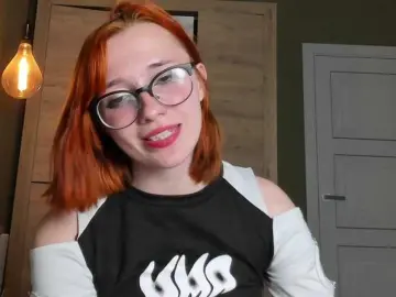 Dark-Willlow  live sex cam