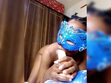 Deshlii  live sex cam