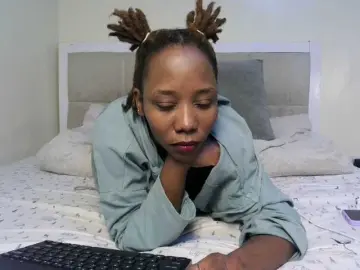 Deshlii  live sex cam