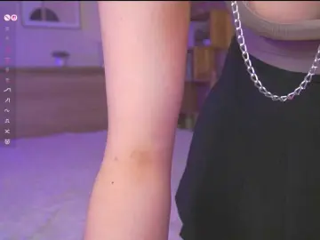 HollieDurand  live sex cam
