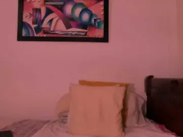 Lucypalmax  live sex cam