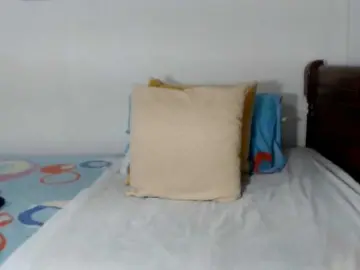 Lucypalmax  live sex cam
