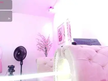 Nahomi-velmont  live sex cam